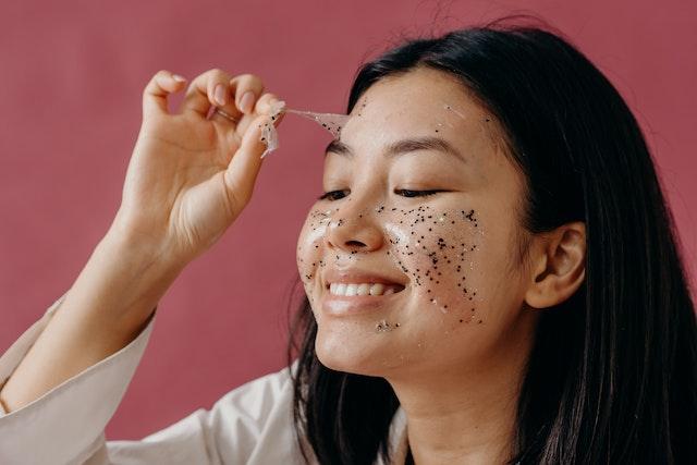 Signs of Over Exfoliation and How to Heal the Skin
